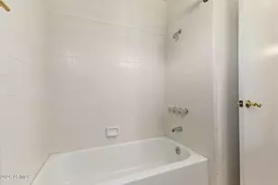 2902 E Claire Dr, Phoenix, AZ 85032 - Photo 24