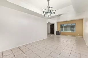 2902 E Claire Dr, Phoenix, AZ 85032 - Photo 12