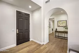 3756 E Donald Dr, Phoenix, AZ 85050 - Photo 8