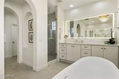 3756 E Donald Drive, Phoenix, AZ 85050 - Photo 32