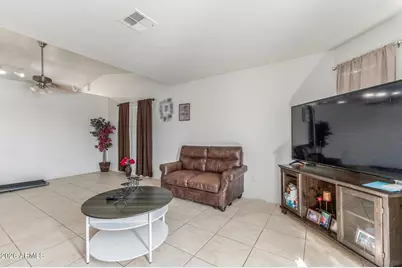 8922 W Monte Vista Road, Phoenix, AZ 85037 - Photo 4