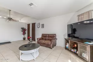 8922 W Monte Vista Rd, Phoenix, AZ 85037 - Photo 4