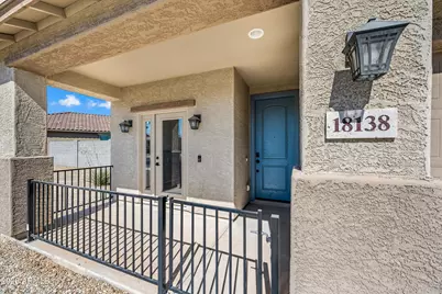 18138 W Robin Lane, Surprise, AZ 85387 - Photo 4