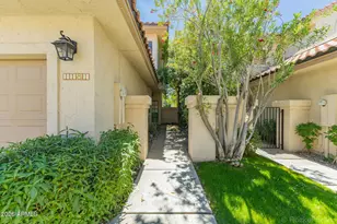 9705 E Mountain View Rd, Scottsdale, AZ 85258 - Photo 4