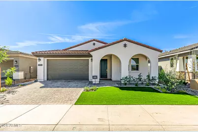 17631 W Crawfordsville Drive, Surprise, AZ 85388 - Photo 1
