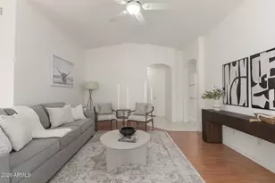 1362 E Cherry Hills Dr, Chandler, AZ 85249 - Photo 4