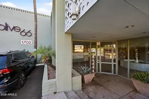 1702 W Tuckey Ln, Phoenix, AZ 85015 - Photo 2