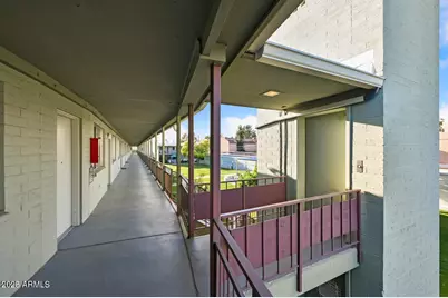 1702 W Tuckey Lane #Unit 212, Phoenix, AZ 85015 - Photo 6