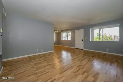 1702 W Tuckey Lane #Unit 212, Phoenix, AZ 85015 - Photo 14