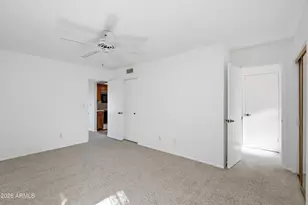 1301 E Canterbury Dr, Phoenix, AZ 85022 - Photo 12