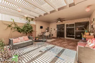 11017 W Topaz Dr, Sun City, AZ 85351 - Photo 18