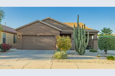 1064 W Desert Glen Drive, San Tan Valley, AZ 85143 - Photo 1