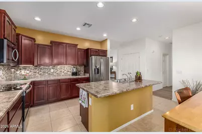 1064 W Desert Glen Drive, San Tan Valley, AZ 85143 - Photo 14