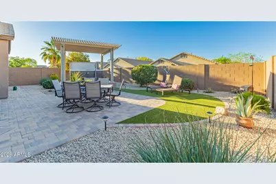 1064 W Desert Glen Drive, San Tan Valley, AZ 85143 - Photo 30