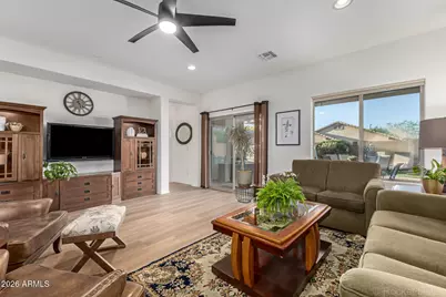 1064 W Desert Glen Drive, San Tan Valley, AZ 85143 - Photo 12