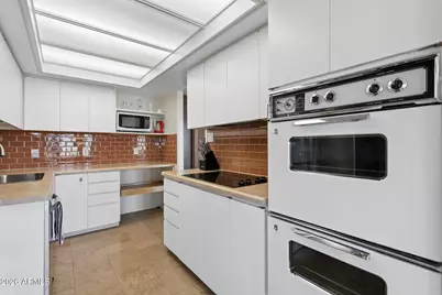 2323 N Central Avenue #205, Phoenix, AZ 85004 - Photo 10