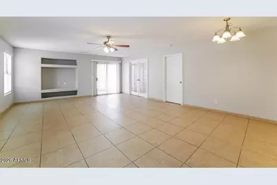 13766 W Elm Street, Surprise, AZ 85374 - Photo 4