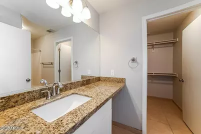 13766 W Elm Street, Surprise, AZ 85374 - Photo 12