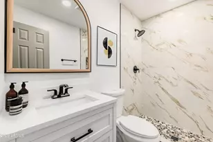 1647 W Villa Rita Dr, Phoenix, AZ 85023 - Photo 38