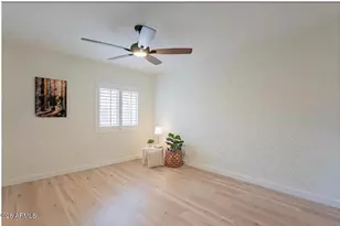 4554 E Paradise Village Pkwy N, Phoenix, AZ 85032 - Photo 10