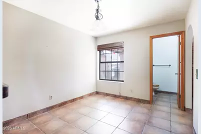 1854 N Center Avenue, Casa Grande, AZ 85122 - Photo 16