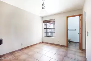 1854 N Center Ave, Casa Grande, AZ 85122 - Photo 16