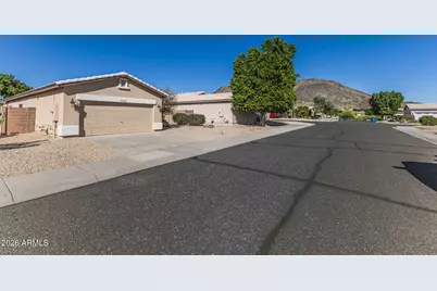 6610 W Range Mule Drive, Phoenix, AZ 85083 - Photo 34