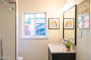 538 W Holly St, Phoenix, AZ 85003 - Photo 28