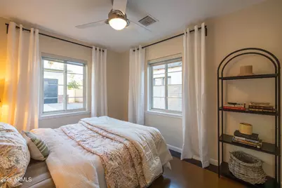 538 W Holly Street, Phoenix, AZ 85003 - Photo 26