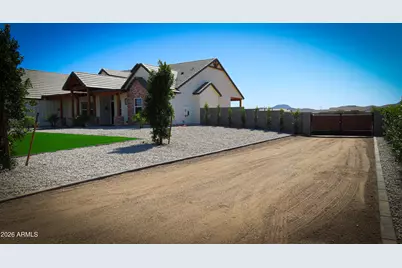 22705 W Passeo Way, Buckeye, AZ 85326 - Photo 6