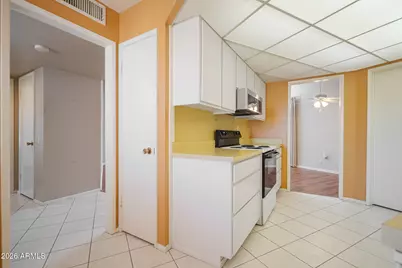 10874 W Coggins Drive, Sun City, AZ 85351 - Photo 18