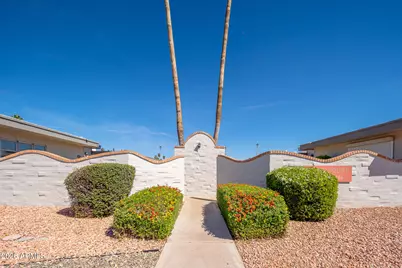 10874 W Coggins Drive, Sun City, AZ 85351 - Photo 20