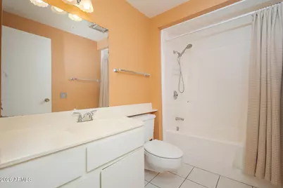 10874 W Coggins Drive, Sun City, AZ 85351 - Photo 12