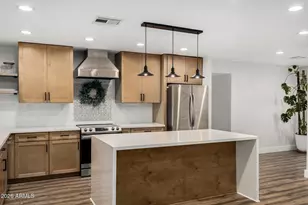 2425 S Extension Rd, Mesa, AZ 85210 - Photo 12