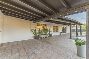 2425 S Extension Rd, Mesa, AZ 85210 - Photo 32