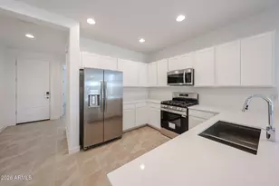 17363 W Gray Fox Trl, Surprise, AZ 85387 - Photo 2