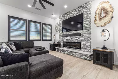 5628 E Pony Track Lane, San Tan Valley, AZ 85140 - Photo 4