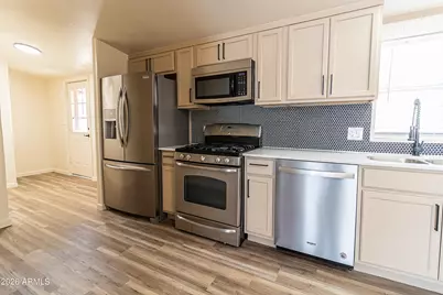 958 W Apache Trail, Camp Verde, AZ 86322 - Photo 2