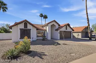 1947 E Velvet Dr, Tempe, AZ 85284 - Photo 6