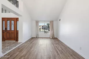 1947 E Velvet Dr, Tempe, AZ 85284 - Photo 10