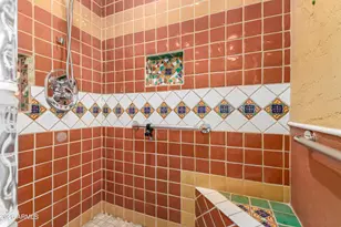 10637 W Caron Dr, Sun City, AZ 85351 - Photo 28