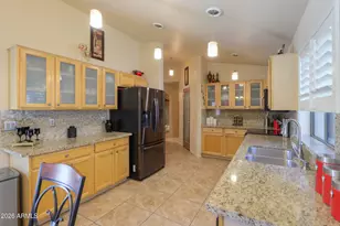 1813 E Wildhorse Pl, Chandler, AZ 85286 - Photo 14