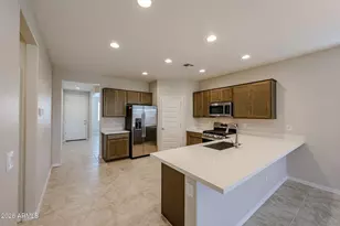 5019 N 87th Dr, Glendale, AZ 85305 - Photo 2