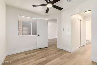 522 W Blackhawk Drive #3, Phoenix, AZ 85027 - Photo 18