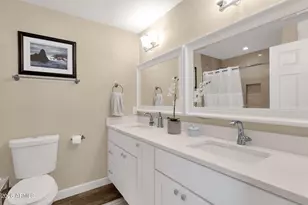 8614 E Sheridan St, Scottsdale, AZ 85257 - Photo 16