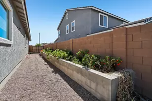 22888 E Nightingale Rd, Queen Creek, AZ 85142 - Photo 34