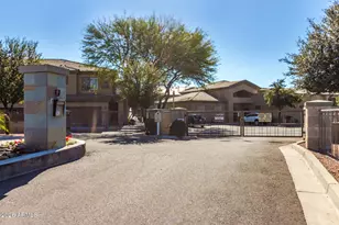 705 W Queen Creek Rd, Chandler, AZ 85248 - Photo 26