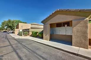 705 W Queen Creek Rd, Chandler, AZ 85248 - Photo 30