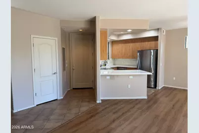 705 W Queen Creek Road #1047, Chandler, AZ 85248 - Photo 2