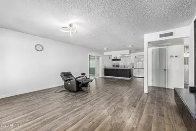 2814 N 55th Avenue, Phoenix, AZ 85035 - Photo 6